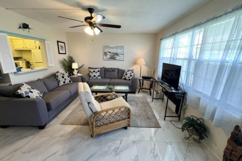 Copropriété à vendre à Deerfield Beach, Floride: 1 chambre, 65.03 m2 № 2147296 - photo 2