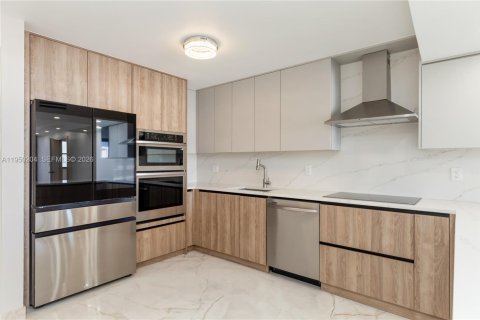 Condominio en venta en Hollywood, Florida, 2 dormitorios, 99.41 m2 № 2241533 - foto 10