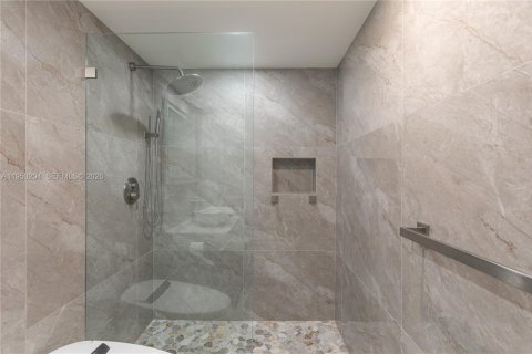 Condominio en venta en Hollywood, Florida, 2 dormitorios, 99.41 m2 № 2241533 - foto 26