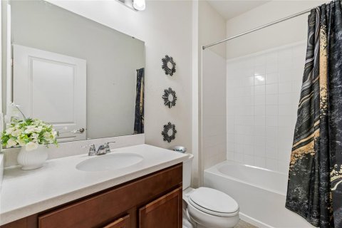 Купить виллу или дом в Ривервью, Флорида 9 комнат, 276.85м2, № 2147549 - фото 7