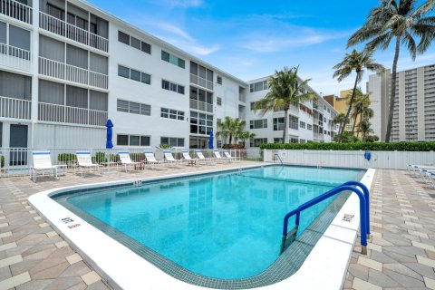 Copropriété à louer à Pompano Beach, Floride: 2 chambres, 102.19 m2 № 2085923 - photo 8