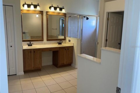 House in Winter Garden, Florida 4 bedrooms, 209.77 sq.m. № 2102303 - photo 5