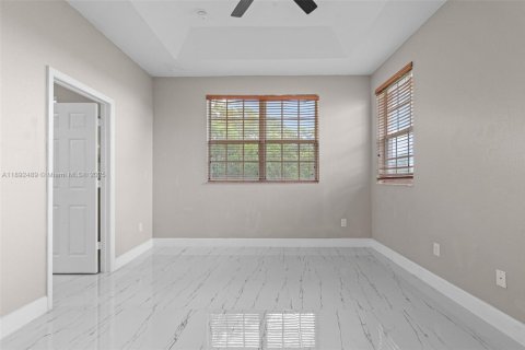 Adosado en alquiler en Homestead, Florida, 4 dormitorios, 146.79 m2 № 1946236 - foto 30