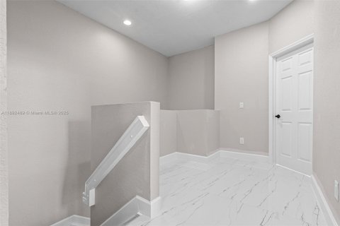 Adosado en alquiler en Homestead, Florida, 4 dormitorios, 146.79 m2 № 1946236 - foto 20