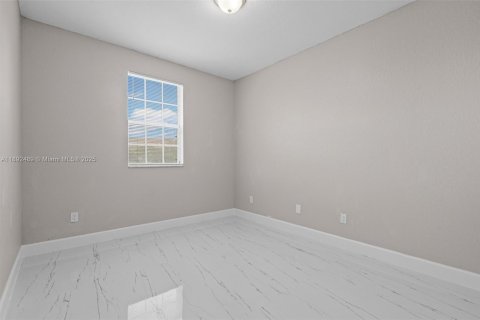 Adosado en alquiler en Homestead, Florida, 4 dormitorios, 146.79 m2 № 1946236 - foto 23