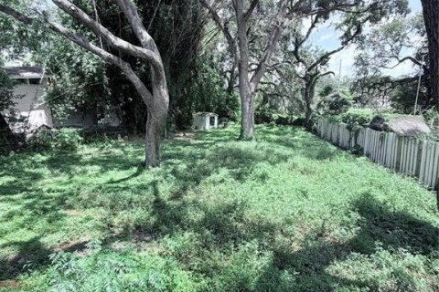 Villa ou maison à vendre à Tampa, Floride: 3 chambres, 211.35 m2 № 2318382 - photo 18