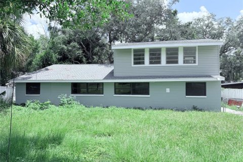 Villa ou maison à vendre à Tampa, Floride: 3 chambres, 211.35 m2 № 2318382 - photo 9