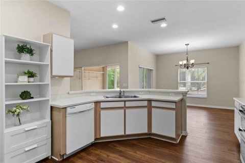 Casa en venta en Lake Wales, Florida, 2 dormitorios, 149.11 m2 № 1361206 - foto 10