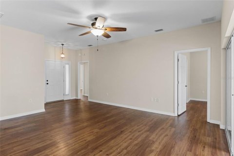 Casa en venta en Lake Wales, Florida, 2 dormitorios, 149.11 m2 № 1361206 - foto 5