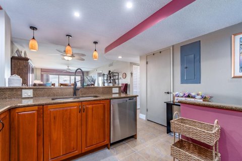 Condominio en venta en Clearwater, Florida, 2 dormitorios, 89.74 m2 № 1787314 - foto 9