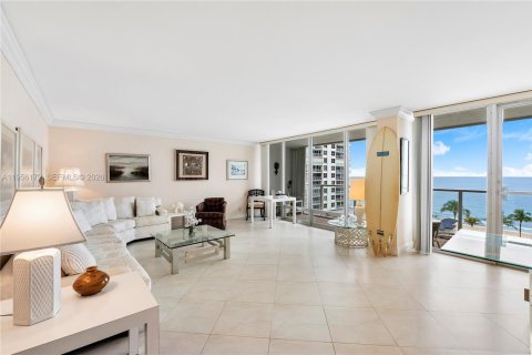 Купить кондоминиум в Форт-Лодердейл, Флорида 2 спальни, 134.71м2, № 2010736 - фото 21