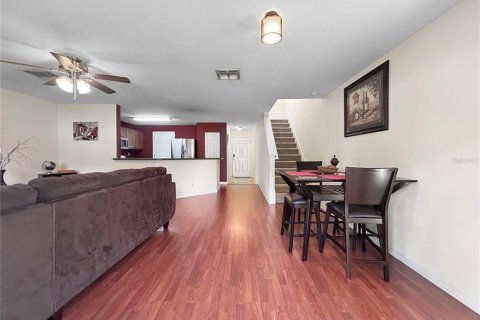 Touwnhouse à vendre à Valrico, Floride: 2 chambres, 126.72 m2 № 1908908 - photo 6