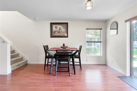 Touwnhouse à vendre à Valrico, Floride: 2 chambres, 126.72 m2 № 1908908 - photo 5