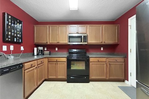 Touwnhouse à vendre à Valrico, Floride: 2 chambres, 126.72 m2 № 1908908 - photo 11