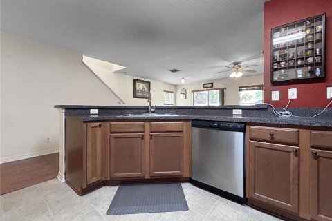 Touwnhouse à vendre à Valrico, Floride: 2 chambres, 126.72 m2 № 1908908 - photo 10
