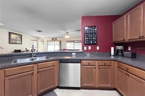 Touwnhouse à vendre à Valrico, Floride: 2 chambres, 126.72 m2 № 1908908 - photo 9