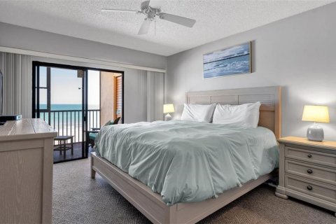 Condominio en venta en Madeira Beach, Florida, 3 dormitorios, 104.98 m2 № 1657529 - foto 21