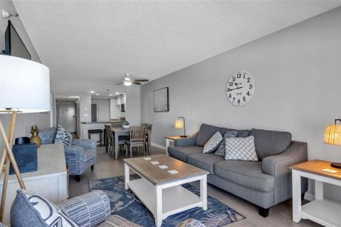Condominio en venta en Madeira Beach, Florida, 3 dormitorios, 104.98 m2 № 1657529 - foto 7
