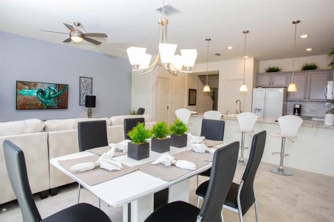 Townhouse in Kissimmee, Florida 4 bedrooms, 152.08 sq.m. № 2150605 - photo 14