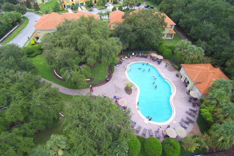 Townhouse in Kissimmee, Florida 4 bedrooms, 152.08 sq.m. № 2150605 - photo 2