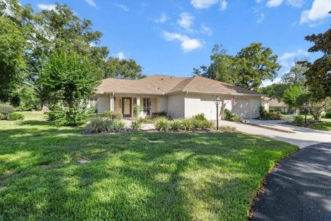Condo in Crystal River, Florida, 2 bedrooms  № 1755097 - photo 1