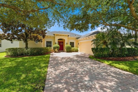 House in Oviedo, Florida 4 bedrooms, 237.74 sq.m. № 2230966
