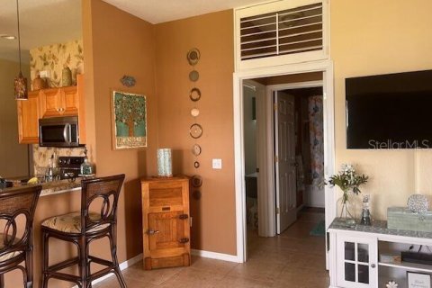 House in Punta Gorda, Florida 2 bedrooms, 127.09 sq.m. № 1908742 - photo 8