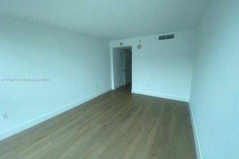Copropriété à vendre à Miami, Floride: 2 chambres, 127 m2 № 1985285 - photo 4