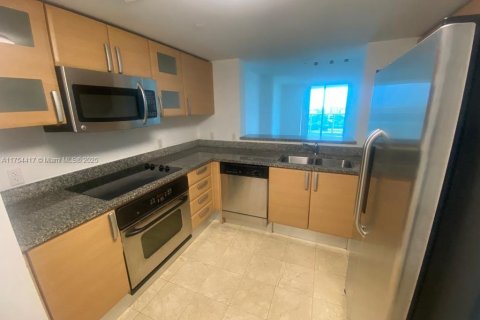 Copropriété à vendre à Miami, Floride: 2 chambres, 127 m2 № 1985285 - photo 10