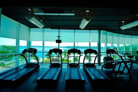 Copropriété à vendre à Miami, Floride: 2 chambres, 127 m2 № 1985285 - photo 17