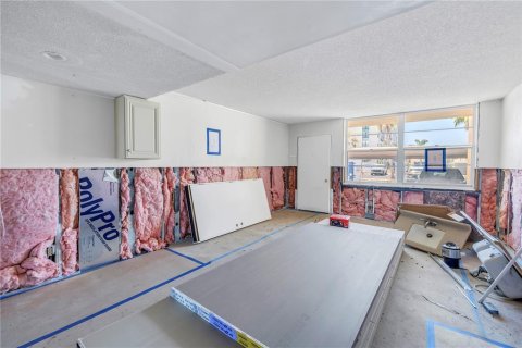 Купить кондоминиум в Южная Пасадена, Флорида 3 комнаты, 55.74м2, № 1661786 - фото 9