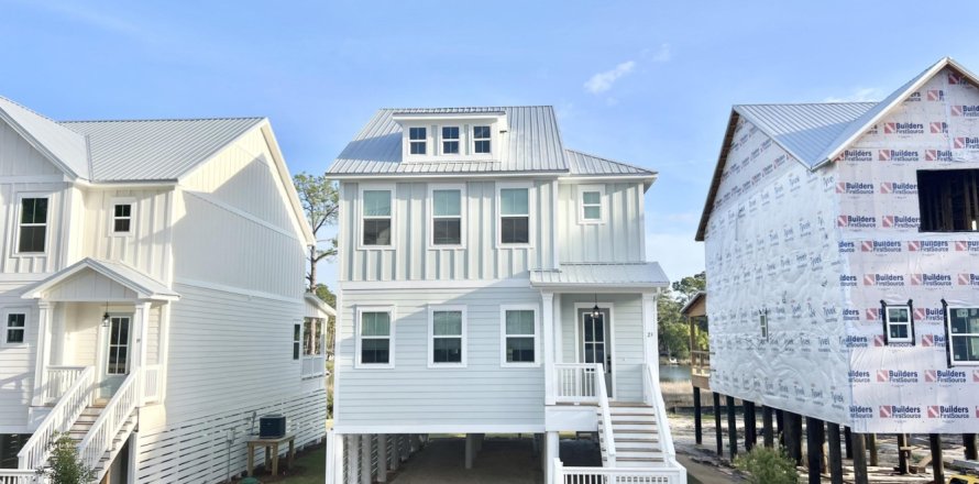 House in Santa Rosa Beach, Florida 3 bedrooms, 224.17 sq.m. № 560099