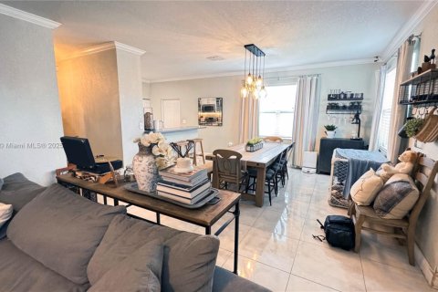 Купить виллу или дом в Окленд-Парк, Флорида 3 спальни, 139.35м2, № 1955532 - фото 7