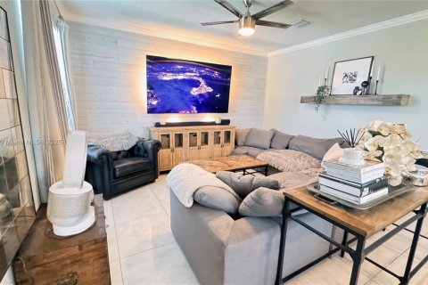 Купить виллу или дом в Окленд-Парк, Флорида 3 спальни, 139.35м2, № 1955532 - фото 8