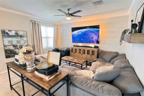 Купить виллу или дом в Окленд-Парк, Флорида 3 спальни, 139.35м2, № 1955532 - фото 18