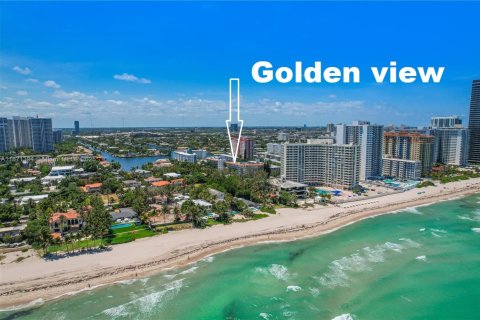 Copropriété à vendre à Hallandale Beach, Floride: 1 chambre, 78.97 m2 № 1980794 - photo 3