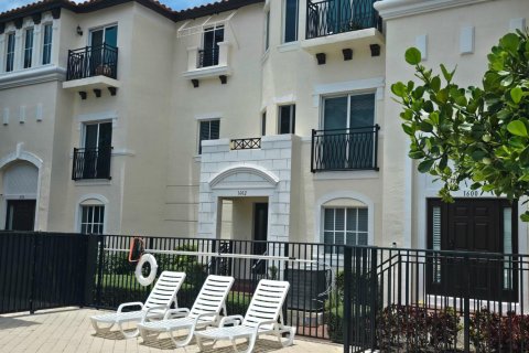 Townhouse in Boynton Beach, Florida 3 bedrooms, 200.76 sq.m. № 2184593 - photo 25