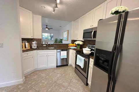 Townhouse in Boynton Beach, Florida 3 bedrooms, 200.76 sq.m. № 2184593 - photo 16