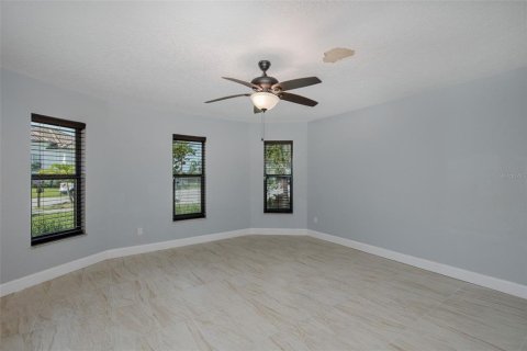 Casa en venta en New Port Richey, Florida, 3 dormitorios, 200.2 m2 № 1866476 - foto 26