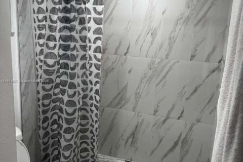 Condominio en venta en Miami, Florida, 2 dormitorios, 83.61 m2 № 2013383 - foto 4