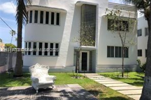 Condominio en venta en Miami Beach, Florida, 1 dormitorio, 46.82 m2 № 1937559 - foto 3