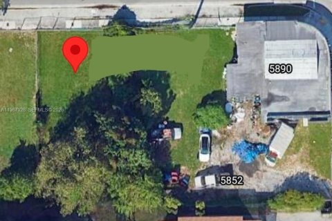 Immobilier commercial à Miami, Floride № 2079055