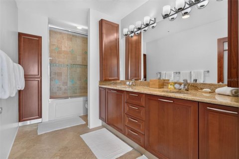 Copropriété à vendre à Sarasota, Floride: 2 chambres, 137.03 m2 № 2210292 - photo 28