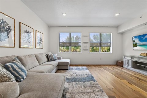 Copropriété à vendre à Sarasota, Floride: 2 chambres, 137.03 m2 № 2210292 - photo 12