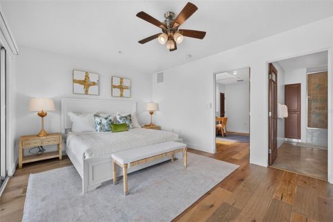 Copropriété à vendre à Sarasota, Floride: 2 chambres, 137.03 m2 № 2210292 - photo 22