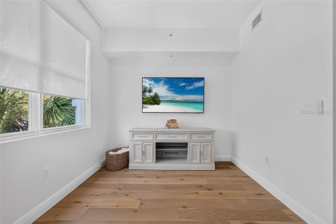 Copropriété à vendre à Sarasota, Floride: 2 chambres, 137.03 m2 № 2210292 - photo 15