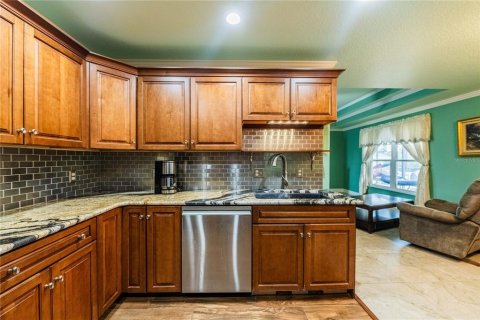 Casa en venta en Winter Haven, Florida, 3 dormitorios, 218.51 m2 № 2295170 - foto 14
