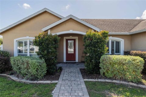 Casa en venta en Winter Haven, Florida, 3 dormitorios, 218.51 m2 № 2295170 - foto 5