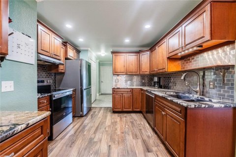 Casa en venta en Winter Haven, Florida, 3 dormitorios, 218.51 m2 № 2295170 - foto 10