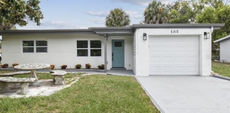 Villa ou maison à New Port Richey, Floride 3 chambres, 95.88 m2 № 2211539
